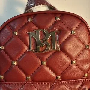Badgley Mischka | Bags | Badgley Mischka Diamond Quilted 